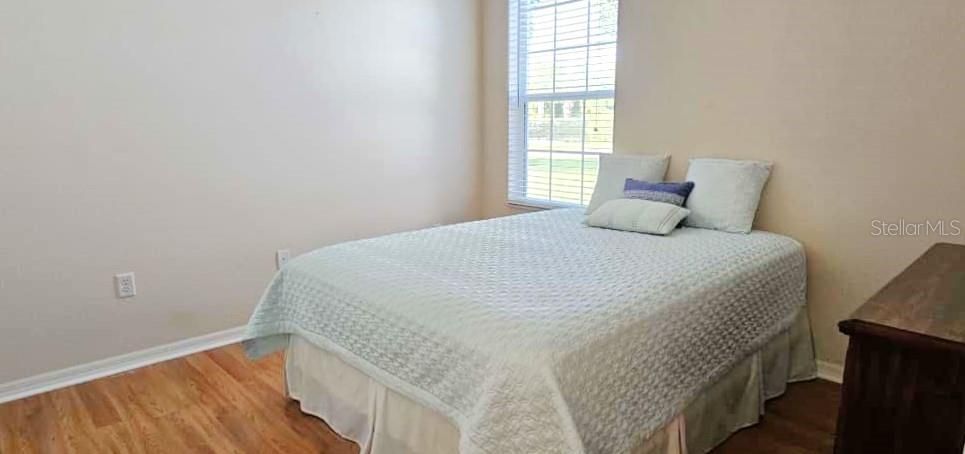 For Sale: $265,000 (2 beds, 2 baths, 1280 Square Feet)