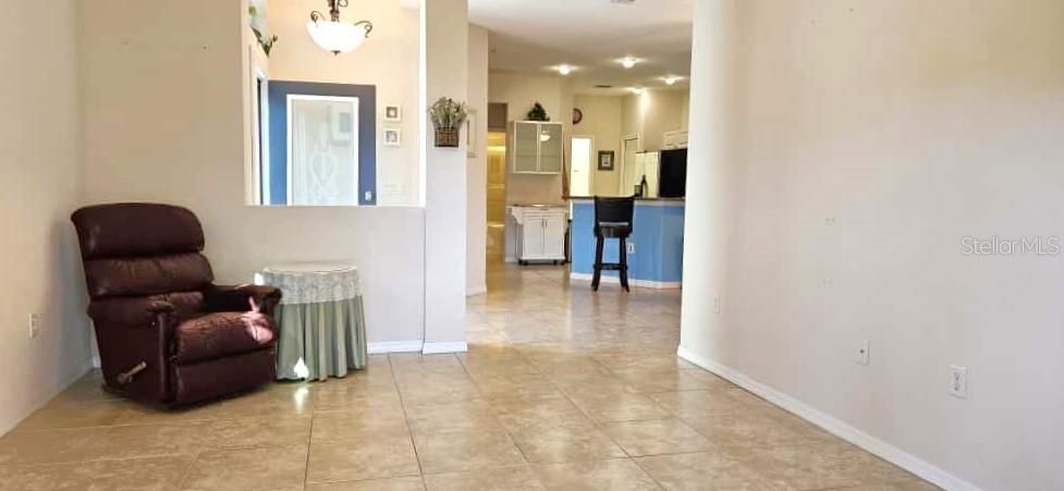 For Sale: $265,000 (2 beds, 2 baths, 1280 Square Feet)