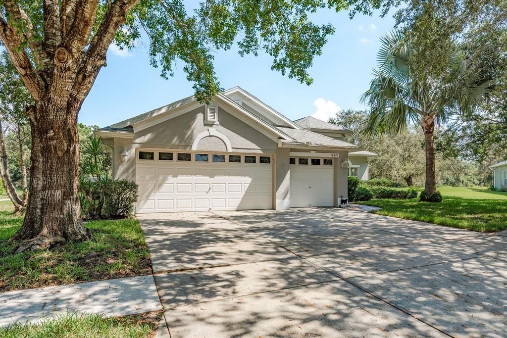 Active With Contract: $459,900 (4 beds, 3 baths, 2276 Square Feet)