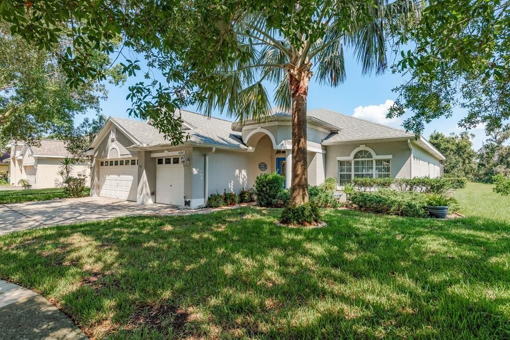 Active With Contract: $459,900 (4 beds, 3 baths, 2276 Square Feet)