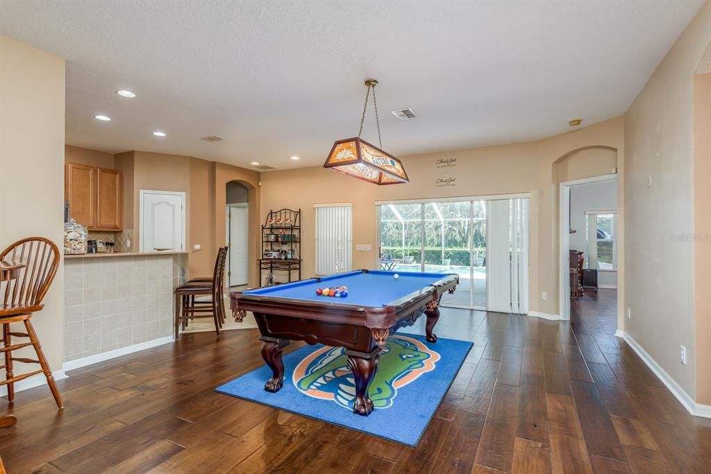 Active With Contract: $459,900 (4 beds, 3 baths, 2276 Square Feet)