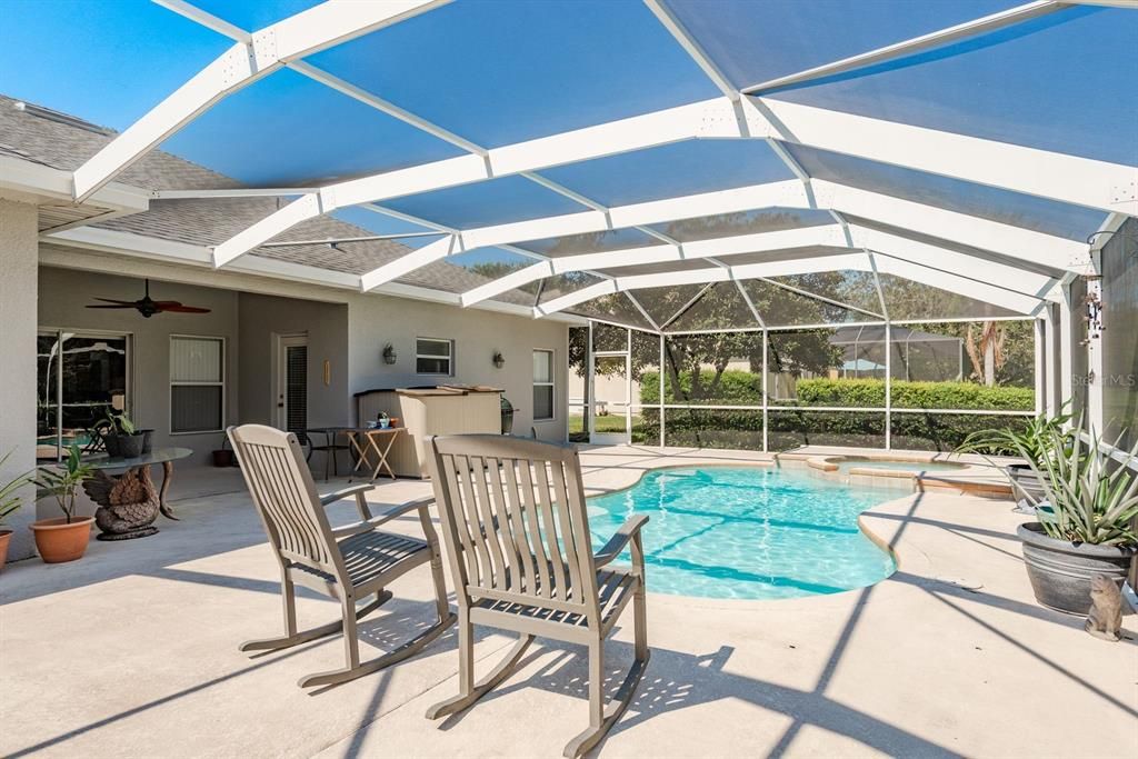 Active With Contract: $459,900 (4 beds, 3 baths, 2276 Square Feet)