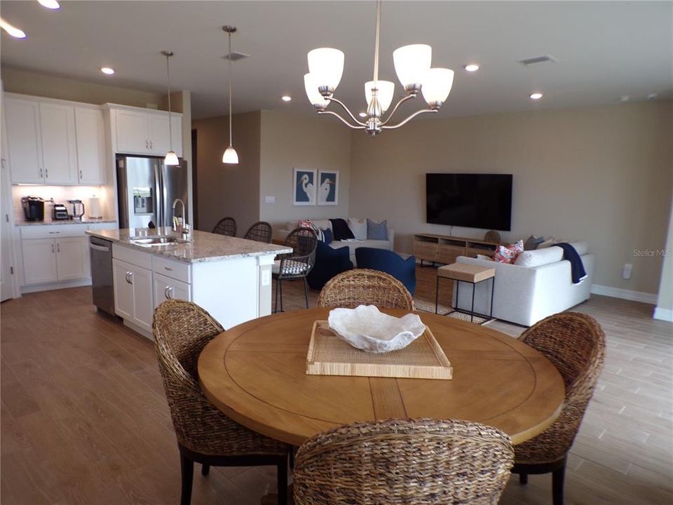 For Rent: $4,000 (3 beds, 2 baths, 2034 Square Feet)