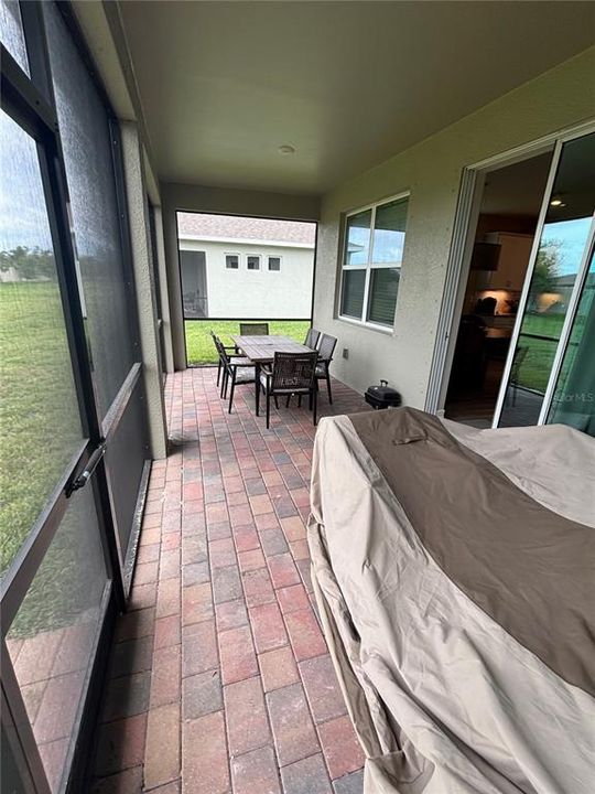 For Rent: $4,000 (3 beds, 2 baths, 2034 Square Feet)