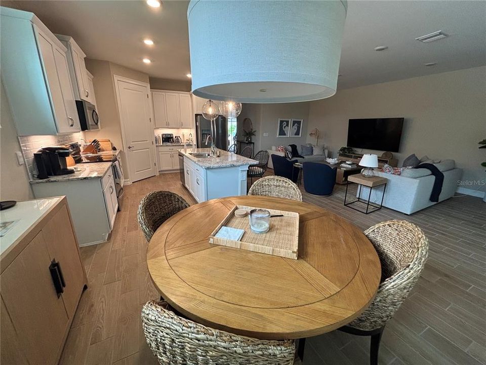 For Rent: $4,000 (3 beds, 2 baths, 2034 Square Feet)