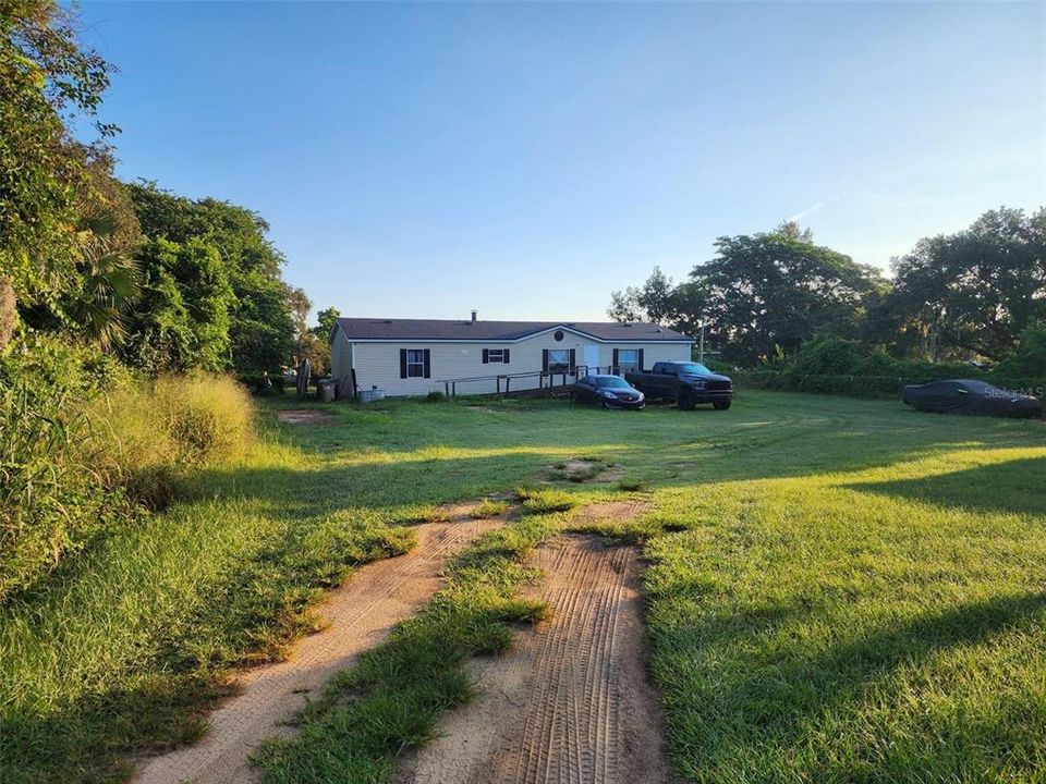 Recently Sold: $300,000 (3 beds, 2 baths, 1620 Square Feet)