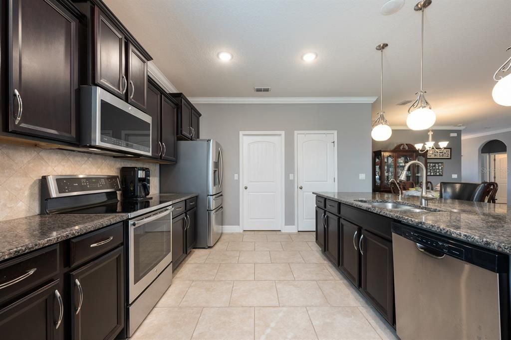 Active With Contract: $425,000 (4 beds, 3 baths, 2345 Square Feet)