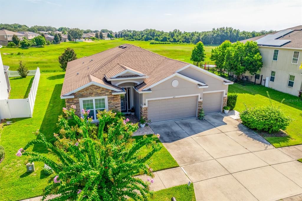 Active With Contract: $425,000 (4 beds, 3 baths, 2345 Square Feet)