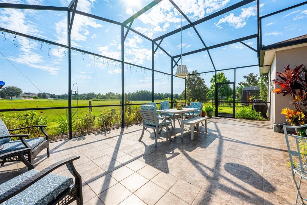 Active With Contract: $425,000 (4 beds, 3 baths, 2345 Square Feet)