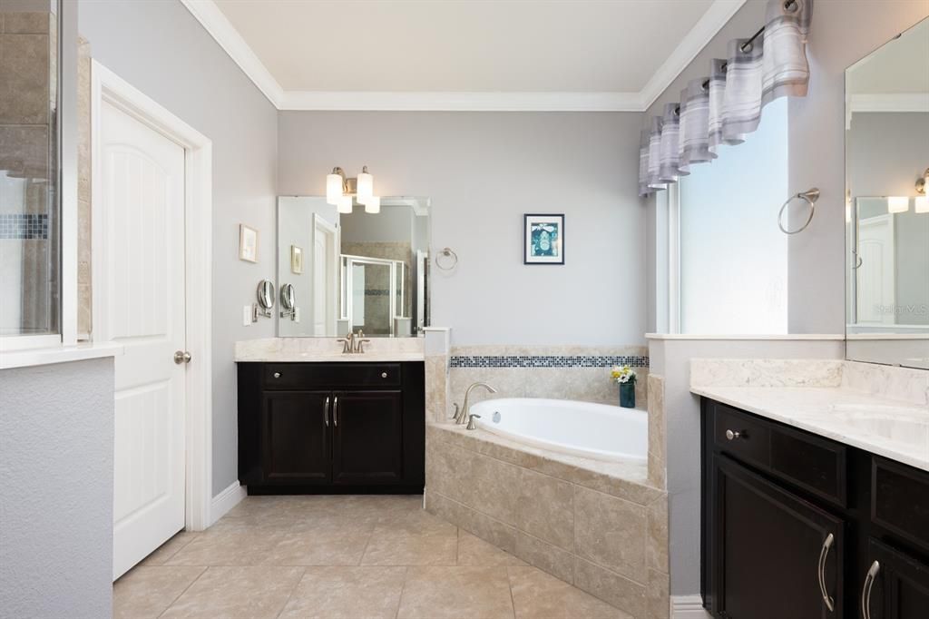 Active With Contract: $425,000 (4 beds, 3 baths, 2345 Square Feet)