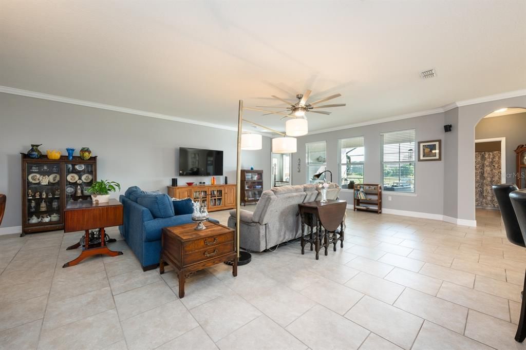 Active With Contract: $425,000 (4 beds, 3 baths, 2345 Square Feet)