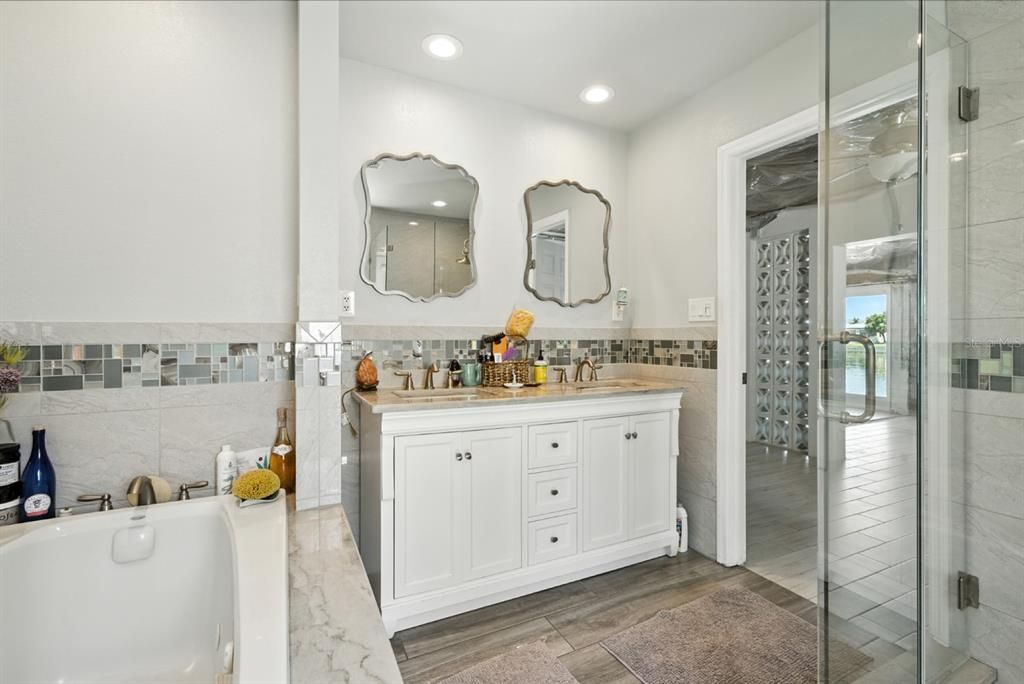 Active With Contract: $1,400,000 (2 beds, 2 baths, 1831 Square Feet)