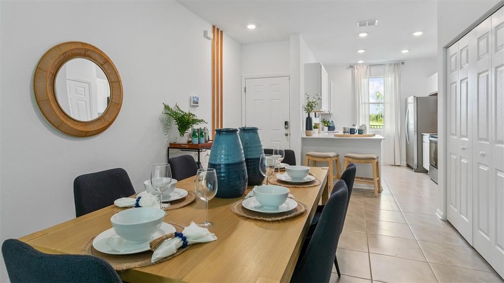 Active With Contract: $279,990 (3 beds, 2 baths, 1308 Square Feet)