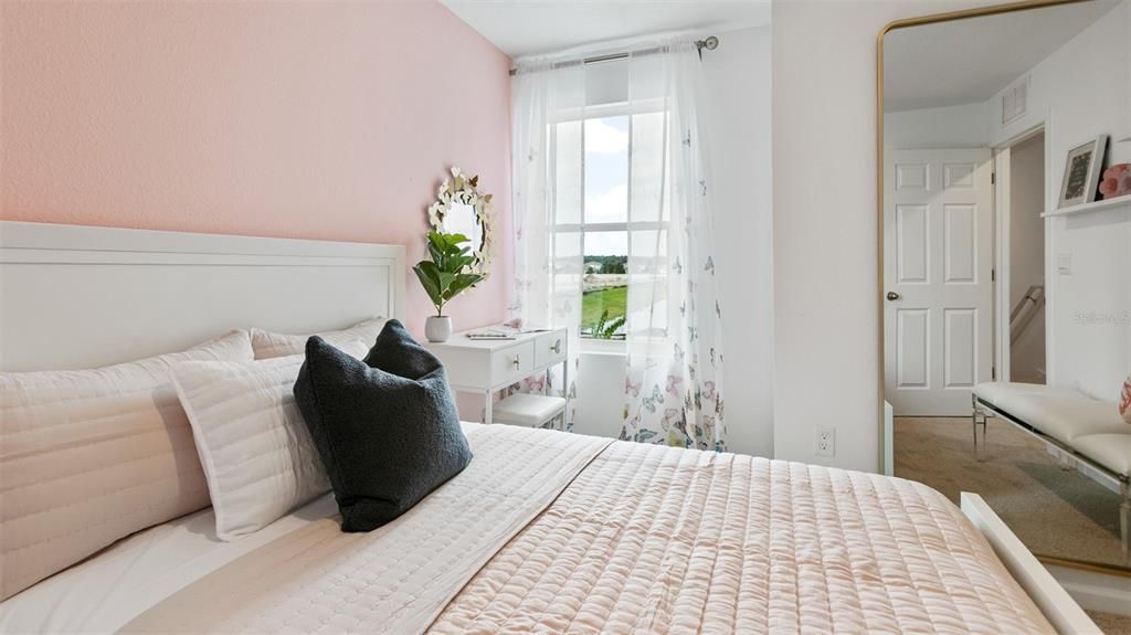 Active With Contract: $279,990 (3 beds, 2 baths, 1308 Square Feet)