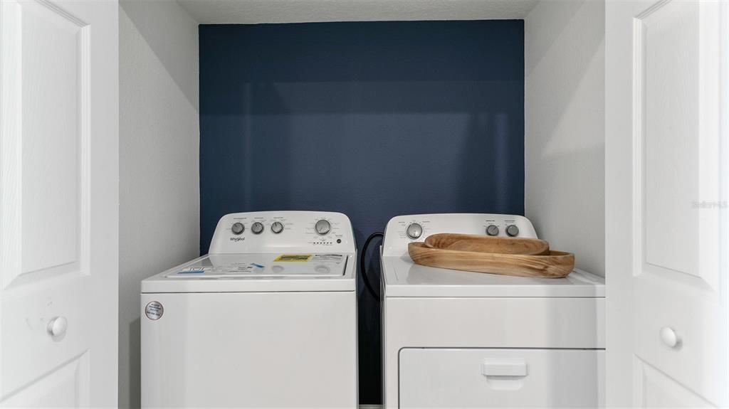 Active With Contract: $279,990 (3 beds, 2 baths, 1308 Square Feet)