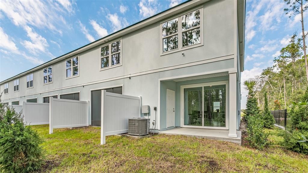 Active With Contract: $279,990 (3 beds, 2 baths, 1308 Square Feet)