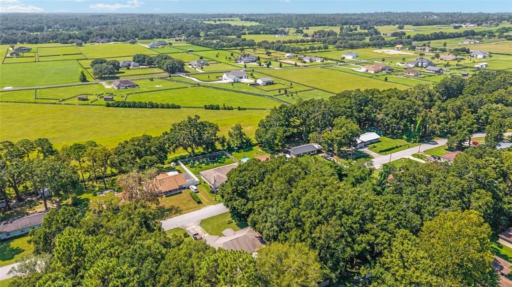 合同活跃: $239,900 (3 贝兹, 2 浴室, 1692 平方英尺)