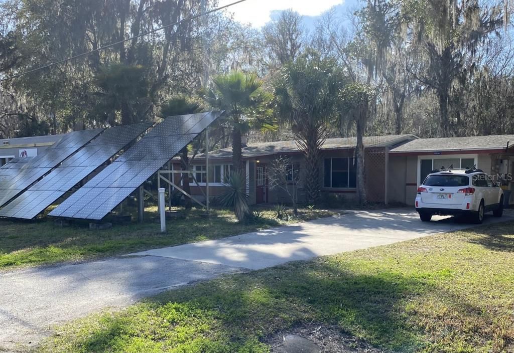 待售: $274,000 (4 贝兹, 2 浴室, 1365 平方英尺)