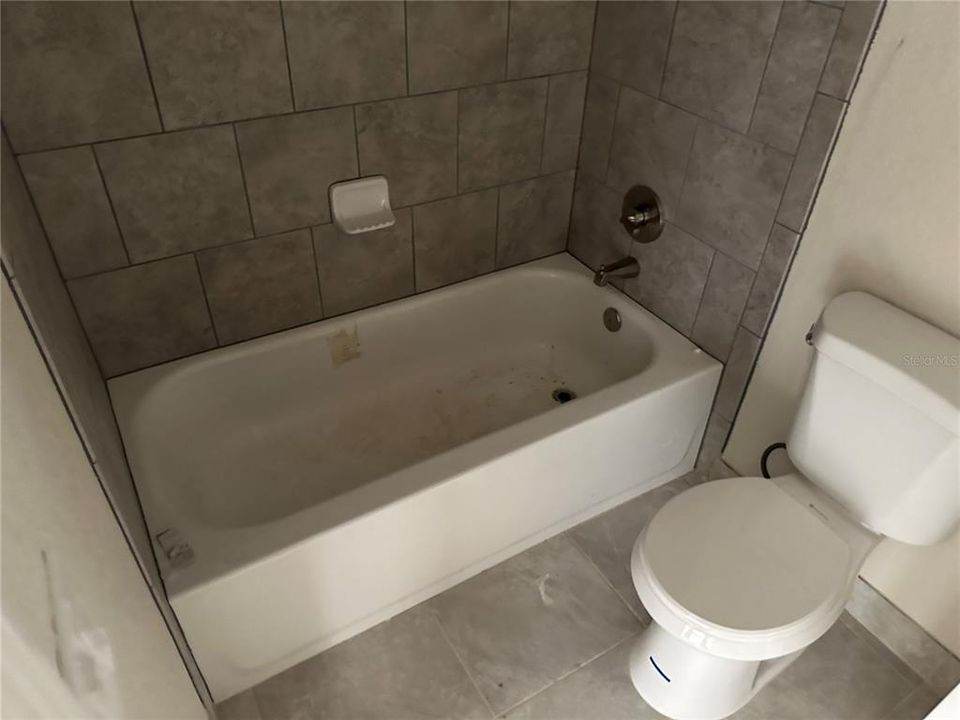 出租: $1,499 (3 贝兹, 2 浴室, 1100 平方英尺)