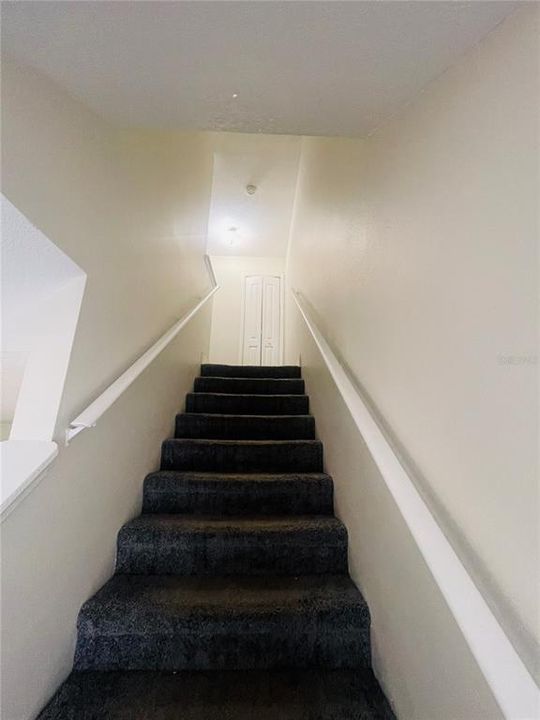 Под контрактом: $1,550 (3 спален, 2 ванн, 1307 Квадратных фут)