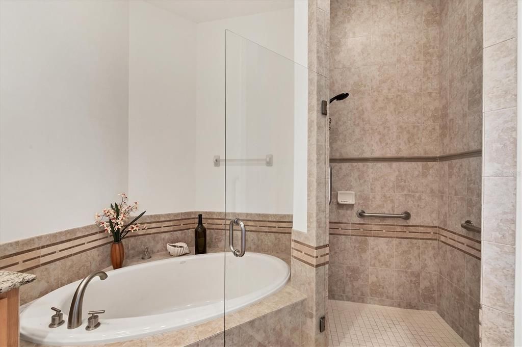 For Rent: $4,950 (3 beds, 2 baths, 1686 Square Feet)