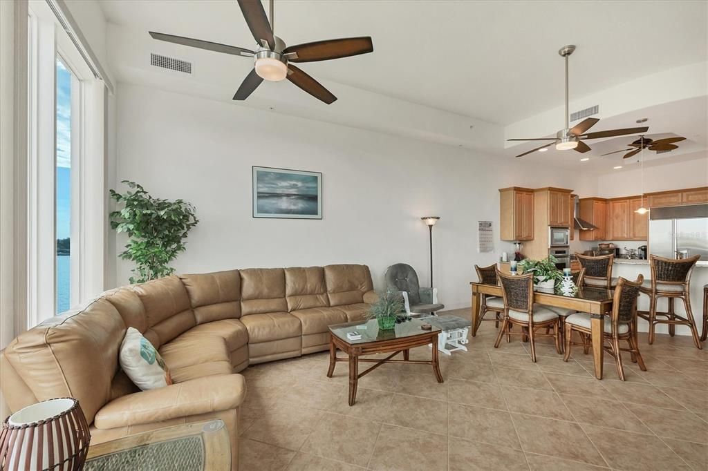 For Rent: $4,950 (3 beds, 2 baths, 1686 Square Feet)