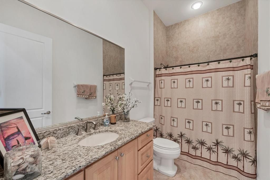 For Rent: $4,950 (3 beds, 2 baths, 1686 Square Feet)