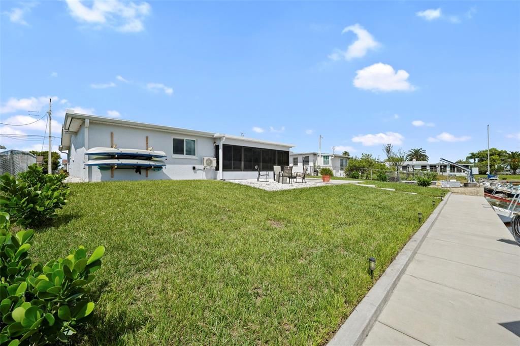 Active With Contract: $350,000 (3 beds, 1 baths, 1444 Square Feet)