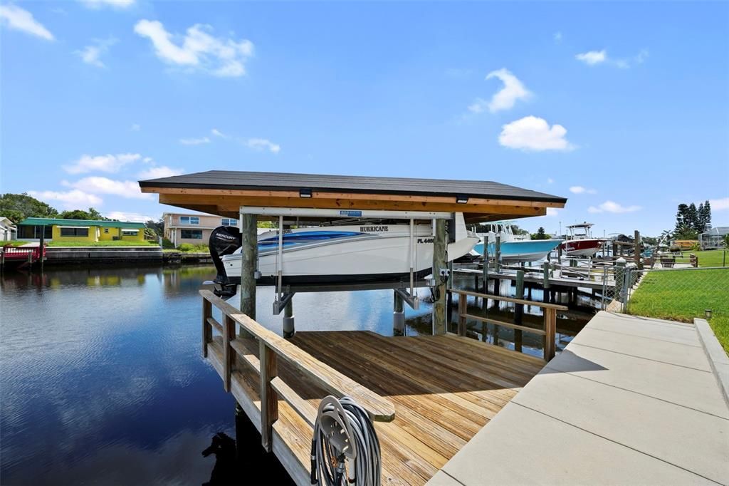 Active With Contract: $350,000 (3 beds, 1 baths, 1444 Square Feet)