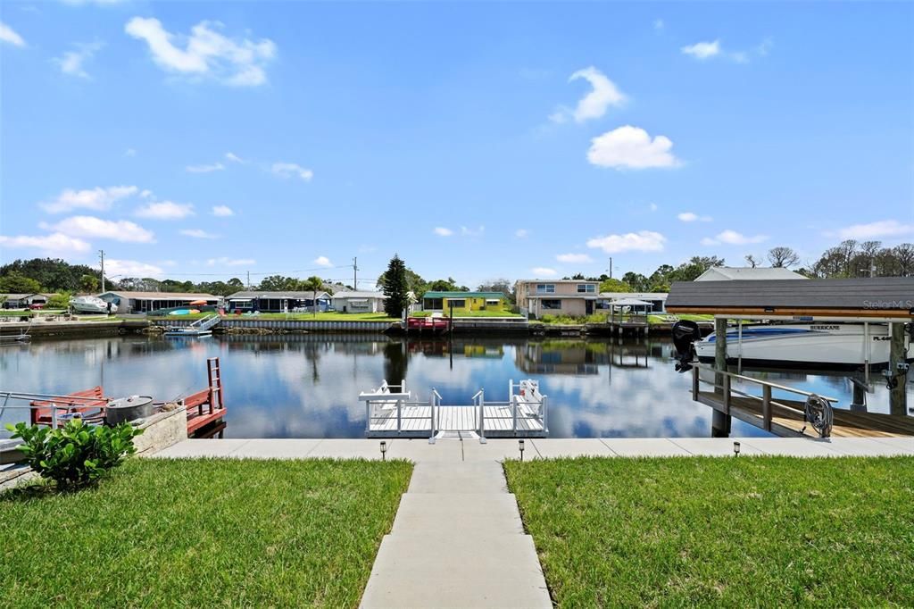 Active With Contract: $350,000 (3 beds, 1 baths, 1444 Square Feet)