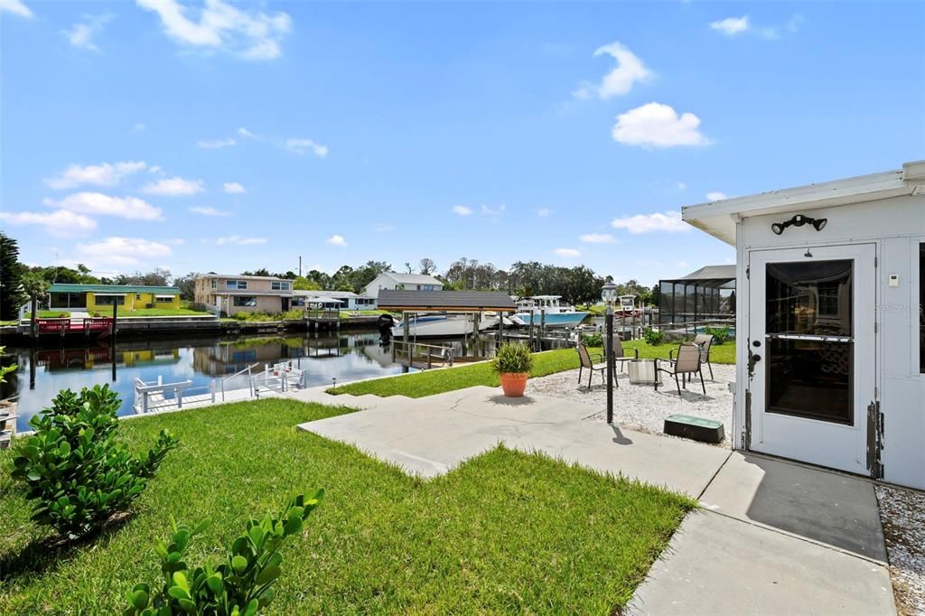 Active With Contract: $350,000 (3 beds, 1 baths, 1444 Square Feet)