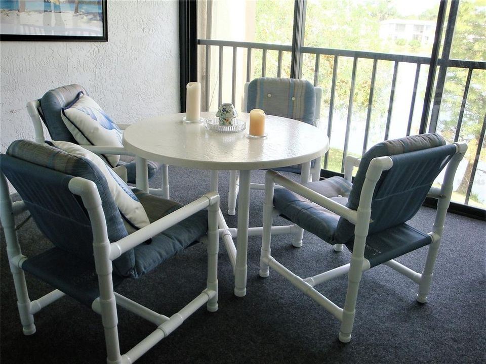 For Rent: $3,000 (2 beds, 2 baths, 924 Square Feet)