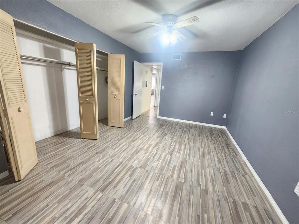 Activo con contrato: $119,000 (3 camas, 2 baños, 1290 Pies cuadrados)