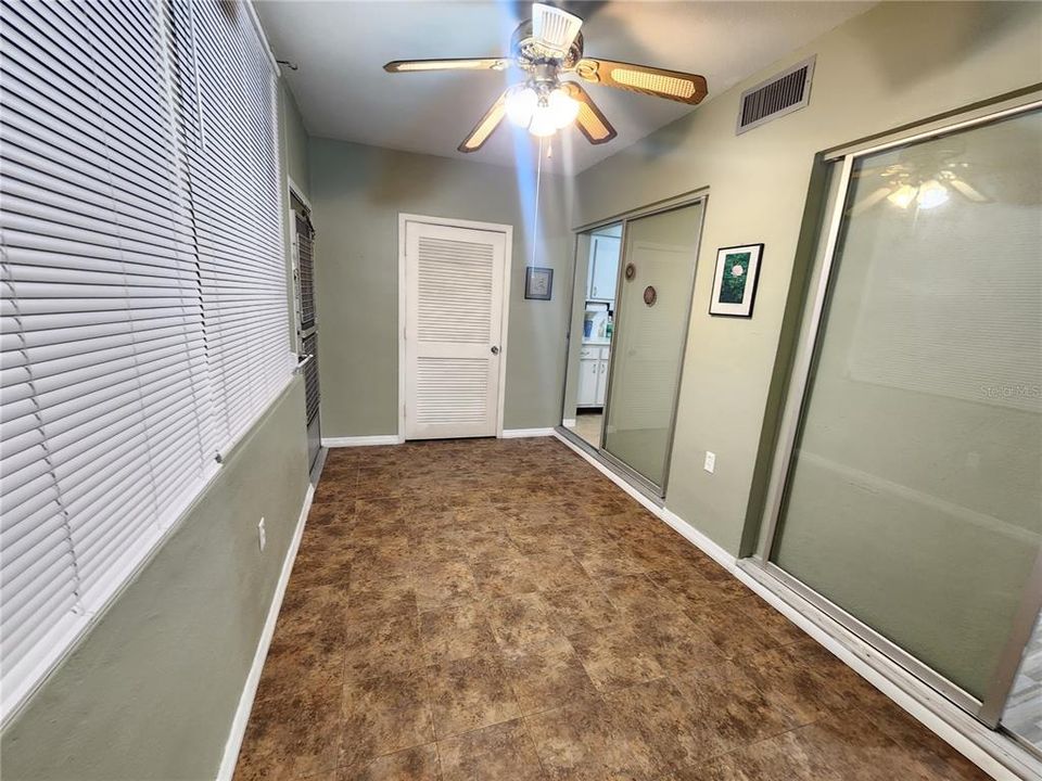 Activo con contrato: $119,000 (3 camas, 2 baños, 1290 Pies cuadrados)