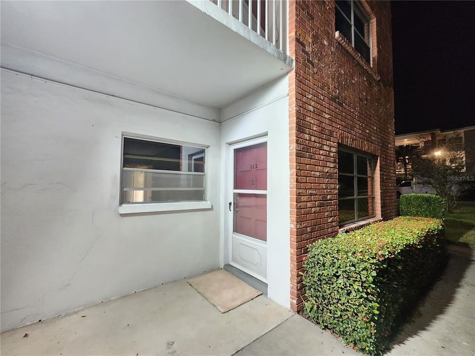 Activo con contrato: $119,000 (3 camas, 2 baños, 1290 Pies cuadrados)