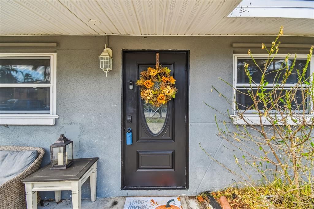 Под контрактом: $299,000 (3 спален, 1 ванн, 1248 Квадратных фут)