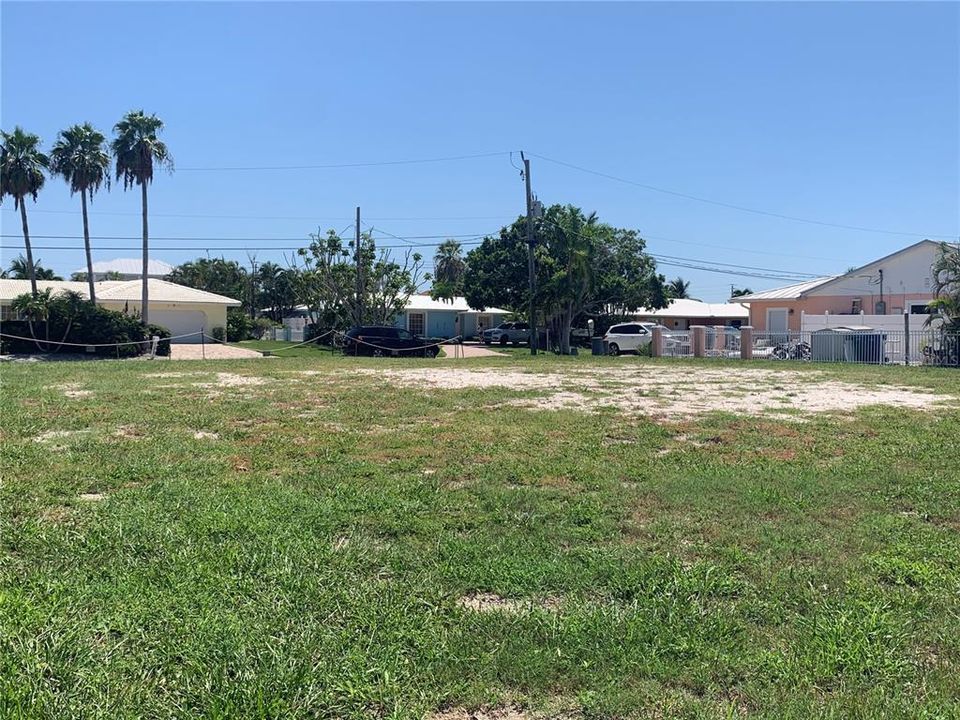 For Sale: $2,600,000 (0.26 acres)