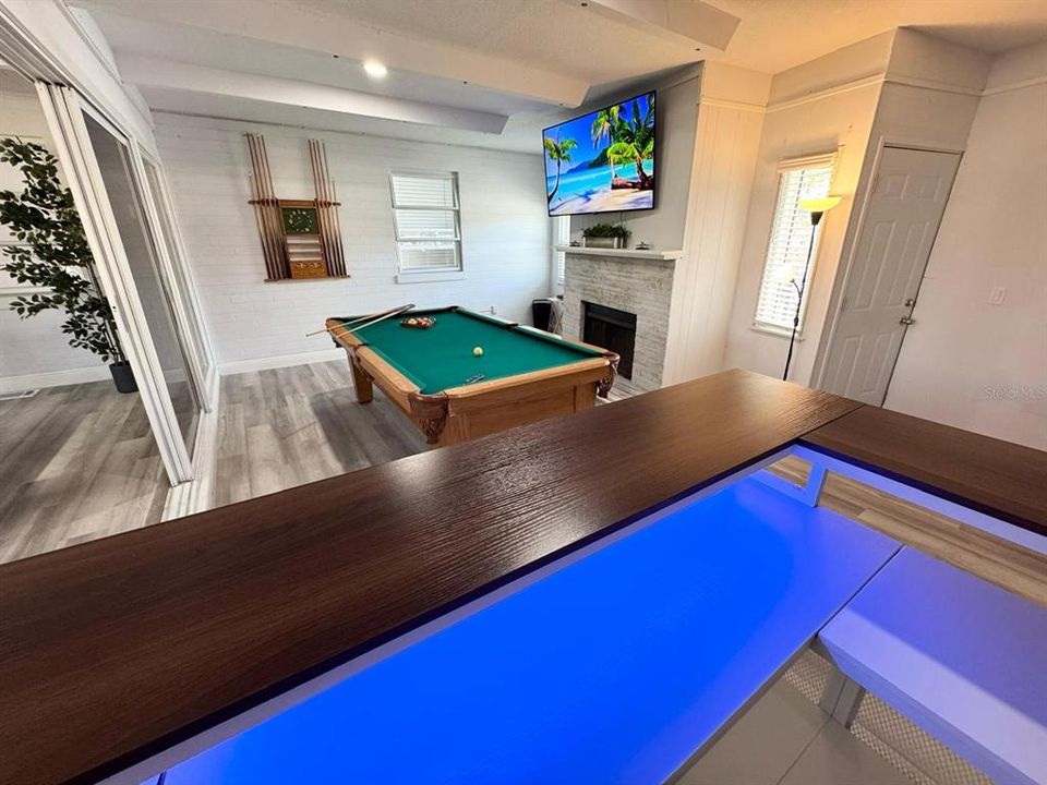 For Rent: $2,800 (4 beds, 3 baths, 2276 Square Feet)