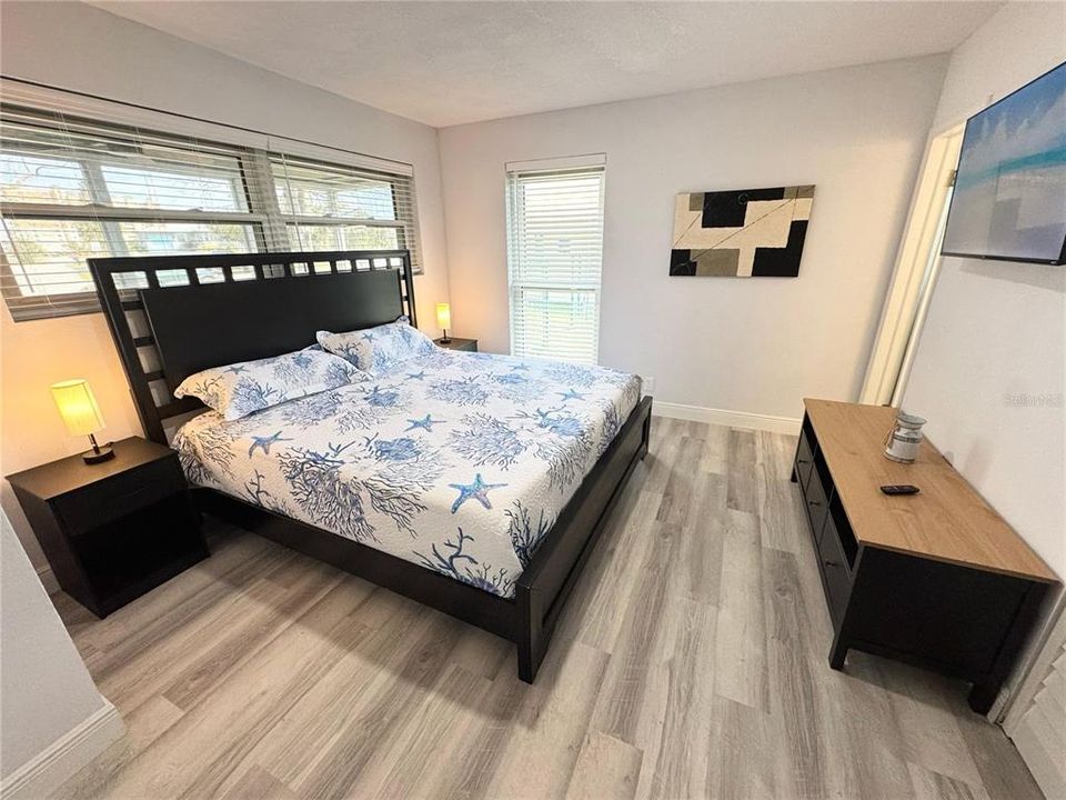 For Rent: $2,800 (4 beds, 3 baths, 2276 Square Feet)