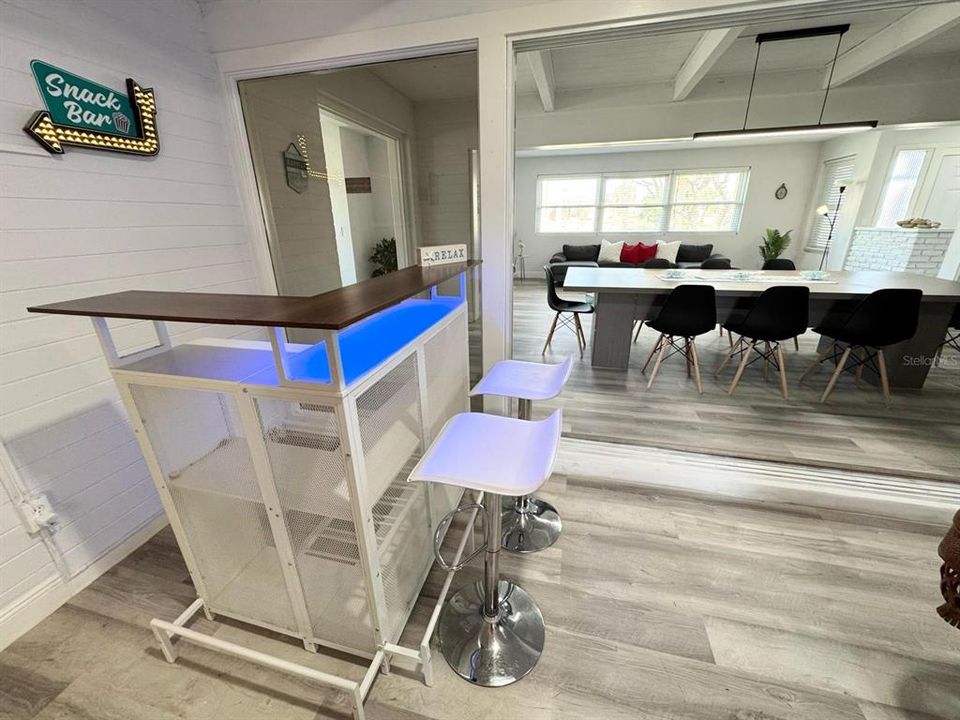 For Rent: $2,800 (4 beds, 3 baths, 2276 Square Feet)