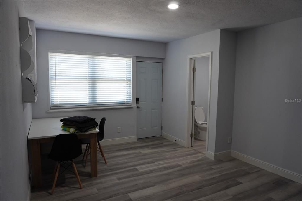 For Rent: $2,800 (4 beds, 3 baths, 2276 Square Feet)