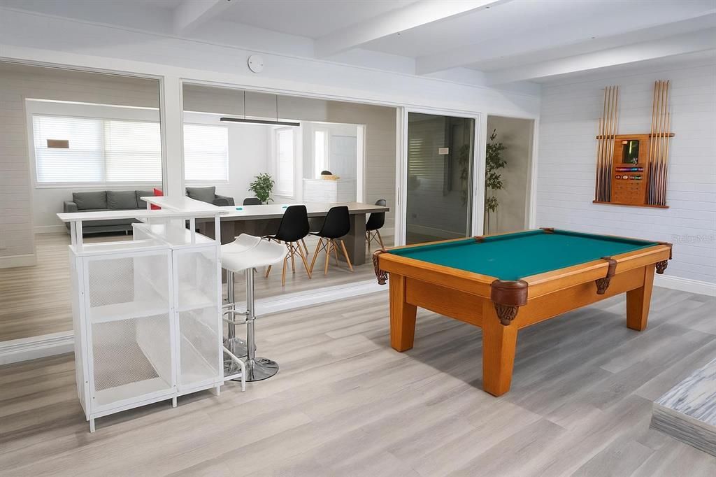 For Rent: $2,800 (4 beds, 3 baths, 2276 Square Feet)