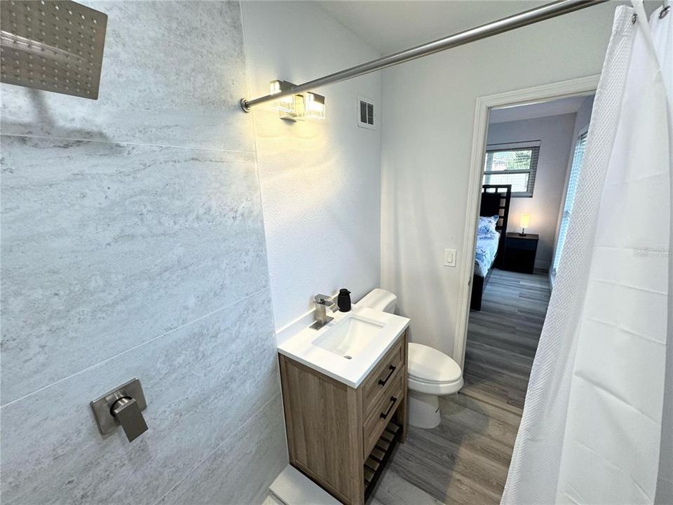 For Rent: $2,800 (4 beds, 3 baths, 2276 Square Feet)