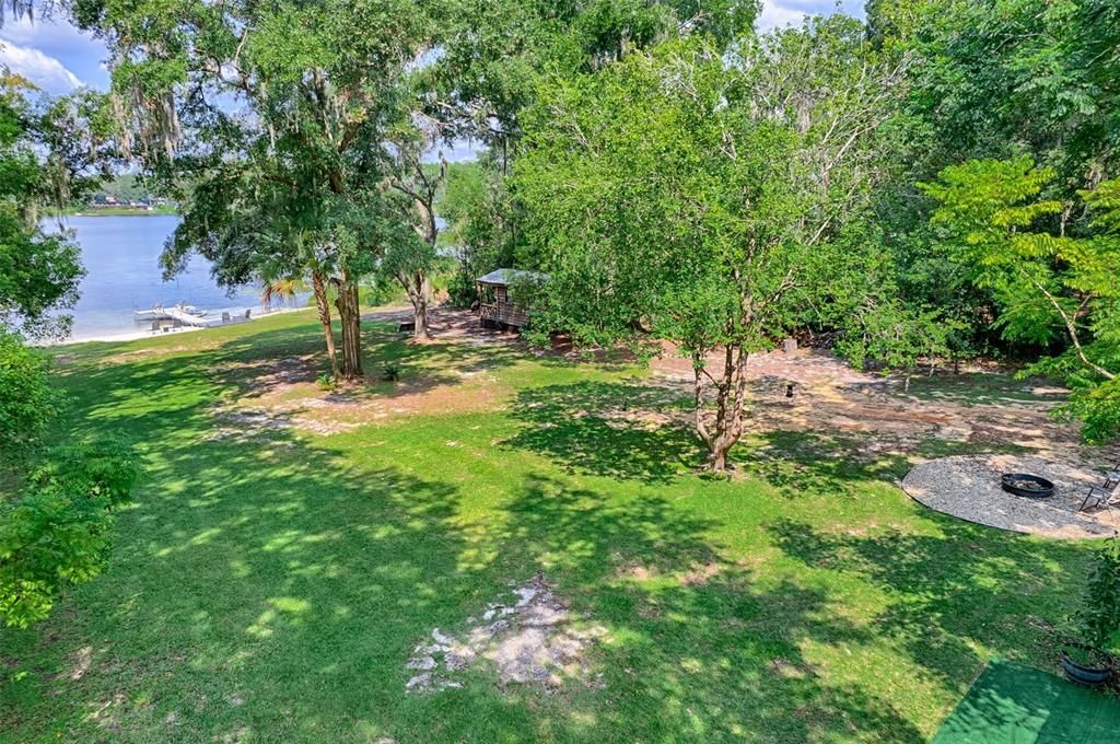 For Sale: $365,000 (3 beds, 3 baths, 1195 Square Feet)