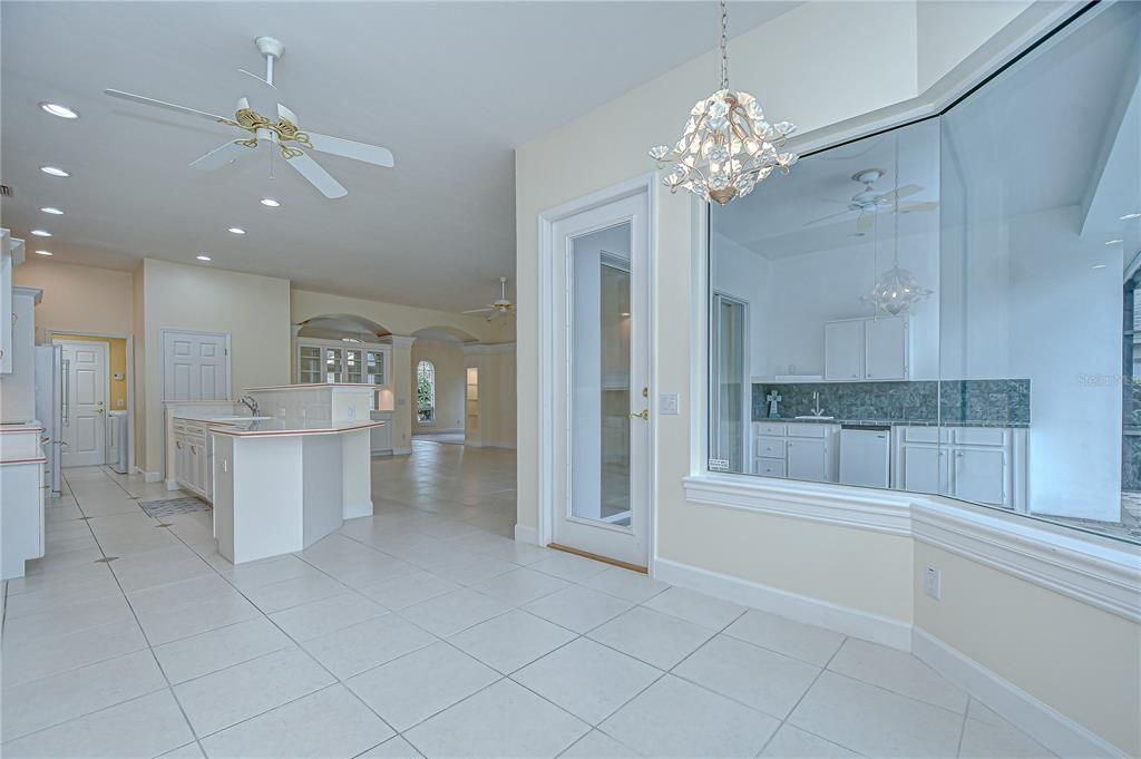 For Sale: $749,000 (3 beds, 3 baths, 2678 Square Feet)