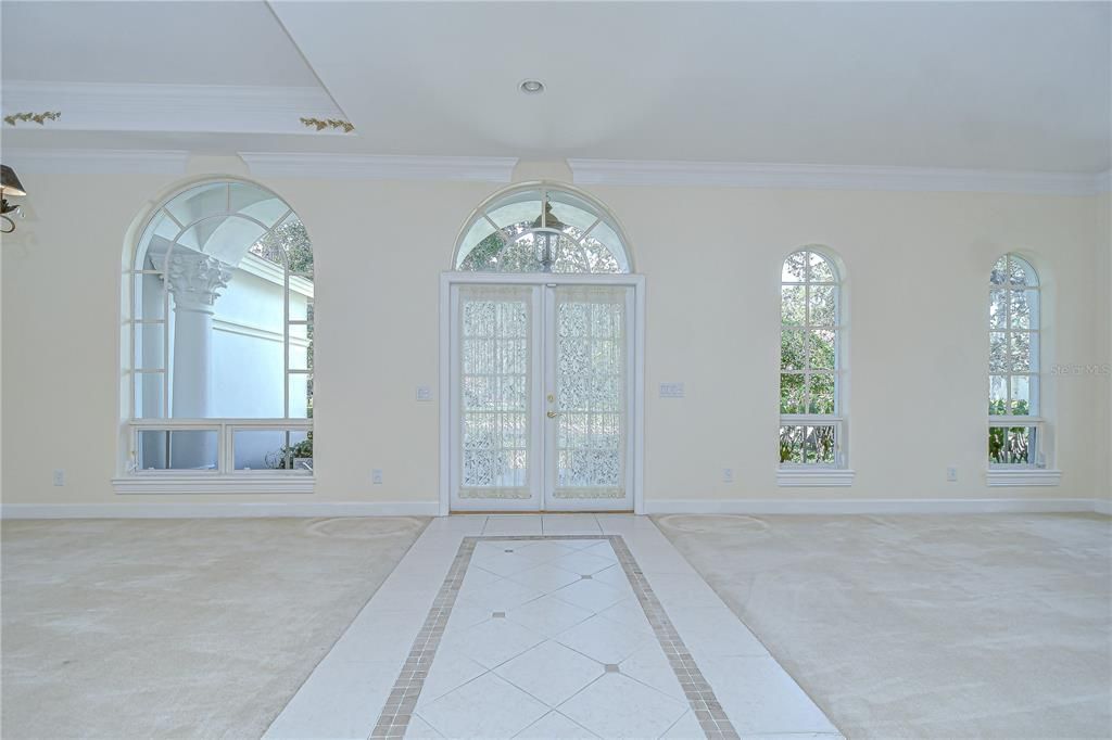 For Sale: $749,000 (3 beds, 3 baths, 2678 Square Feet)