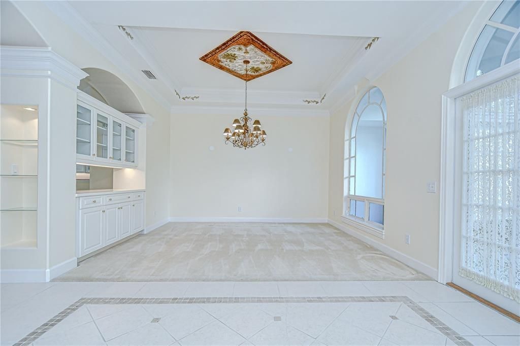 For Sale: $749,000 (3 beds, 3 baths, 2678 Square Feet)