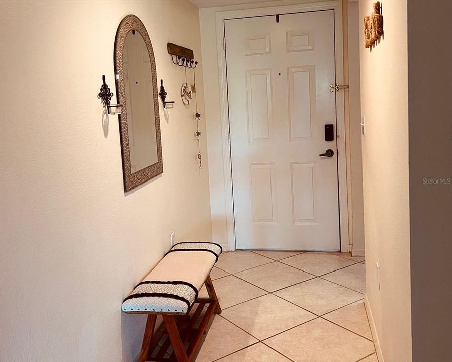 For Rent: $5,500 (2 beds, 2 baths, 1106 Square Feet)