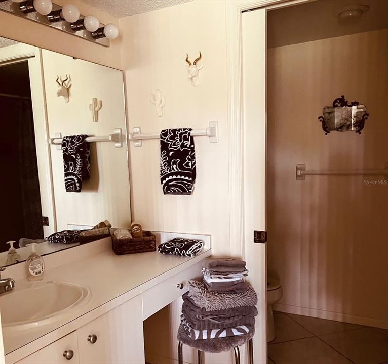 For Rent: $5,500 (2 beds, 2 baths, 1106 Square Feet)