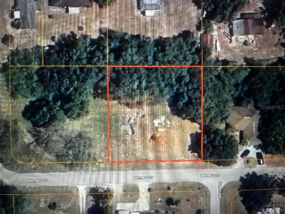 最近售出: $44,999 (0.52 acres)